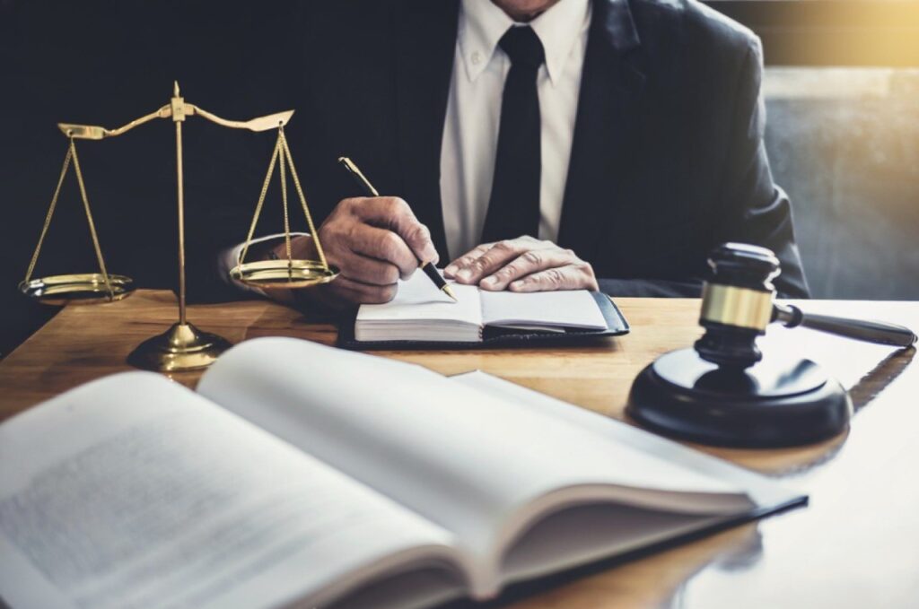 company director debt UAE